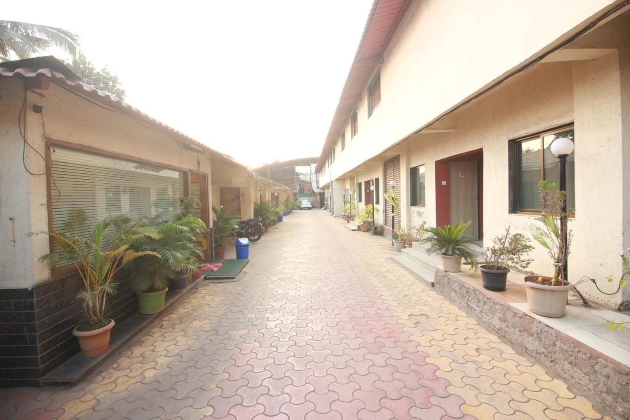 Hotel Nest Inn Residency Bhiwandi Exterior foto